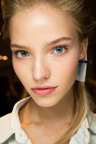 Look 19